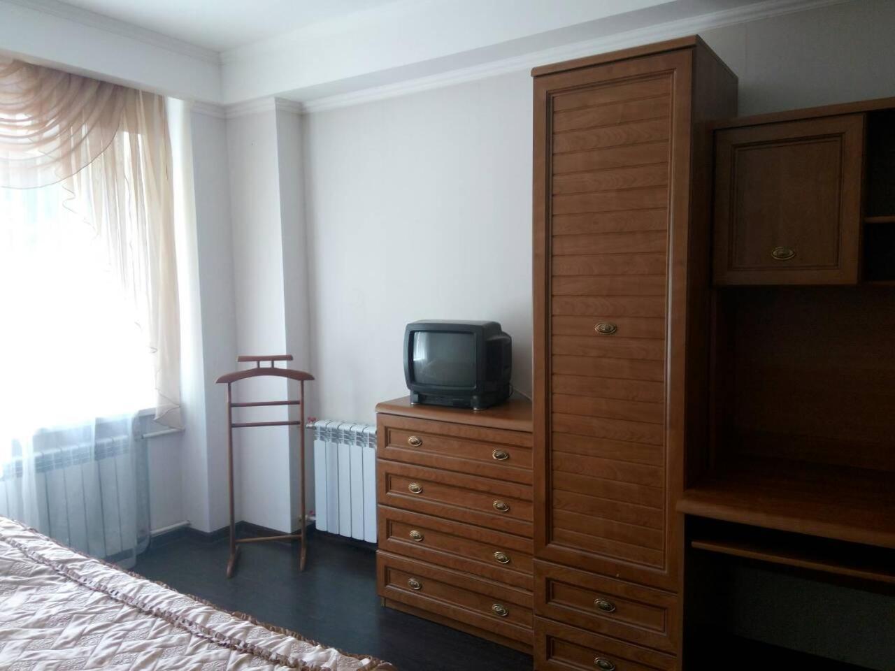 Квартира 2 Комн Рядом И-Т Амосова.Метро Олимпийская 3 Остановки Kijów Zewnętrze zdjęcie